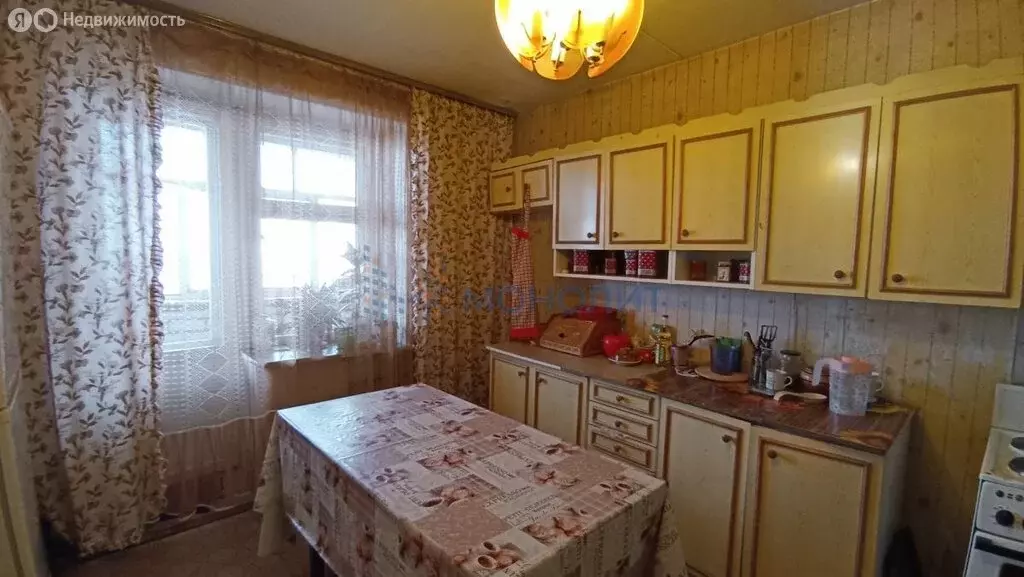 3-комнатная квартира: Чебоксары, улица Маршака, 8 (91 м) - Фото 0