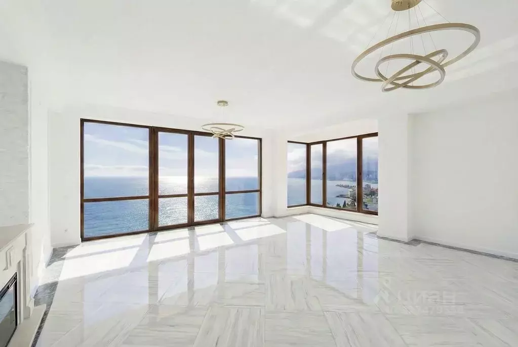 4-к кв. Крым, Ялта ул. Средне-Слободская, 15 (160.0 м) - Фото 2