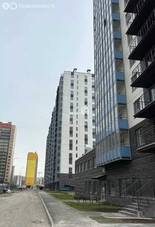 2-комнатная квартира: Мурино, Графская улица, 6к1 (42.6 м) - Фото 1