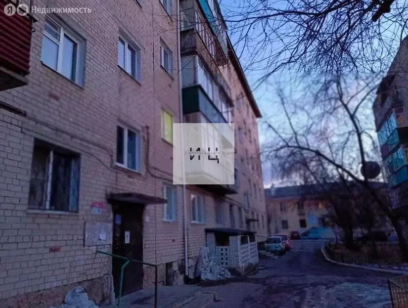 2-комнатная квартира: Чита, Ленинградская улица, 79 (48 м) - Фото 0
