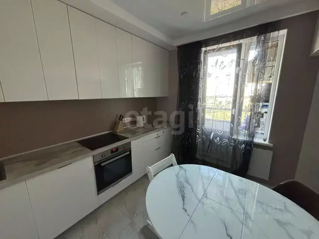 2-к кв. Санкт-Петербург ул. Маршала Казакова, 70к1 (63.9 м) - Фото 1