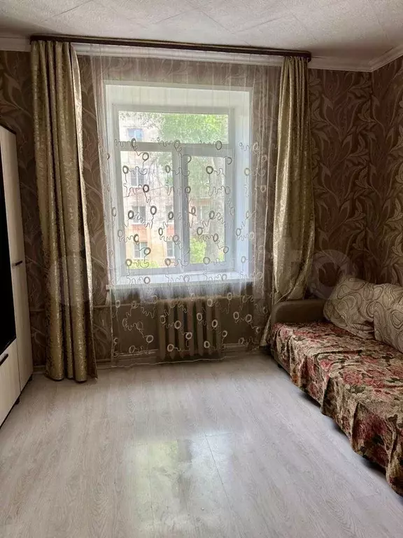 Комната 16 м в 2-к., 2/4 эт. - Фото 1