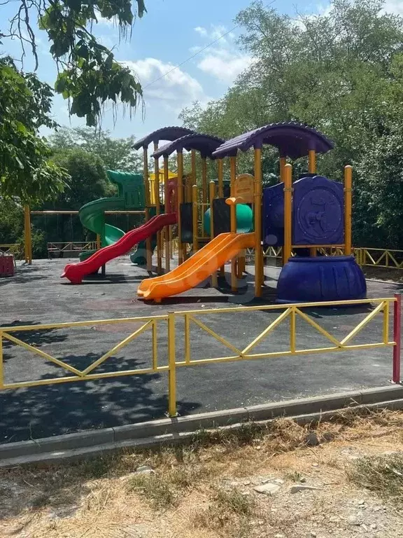 Комната Краснодарский край, Новороссийск ул. Герцена, 9 (12.4 м) - Фото 1