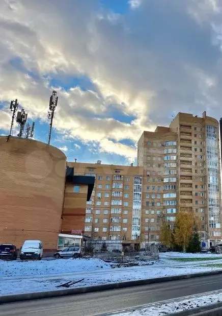 Комната 15 м в 2-к., 8/16 эт. - Фото 0