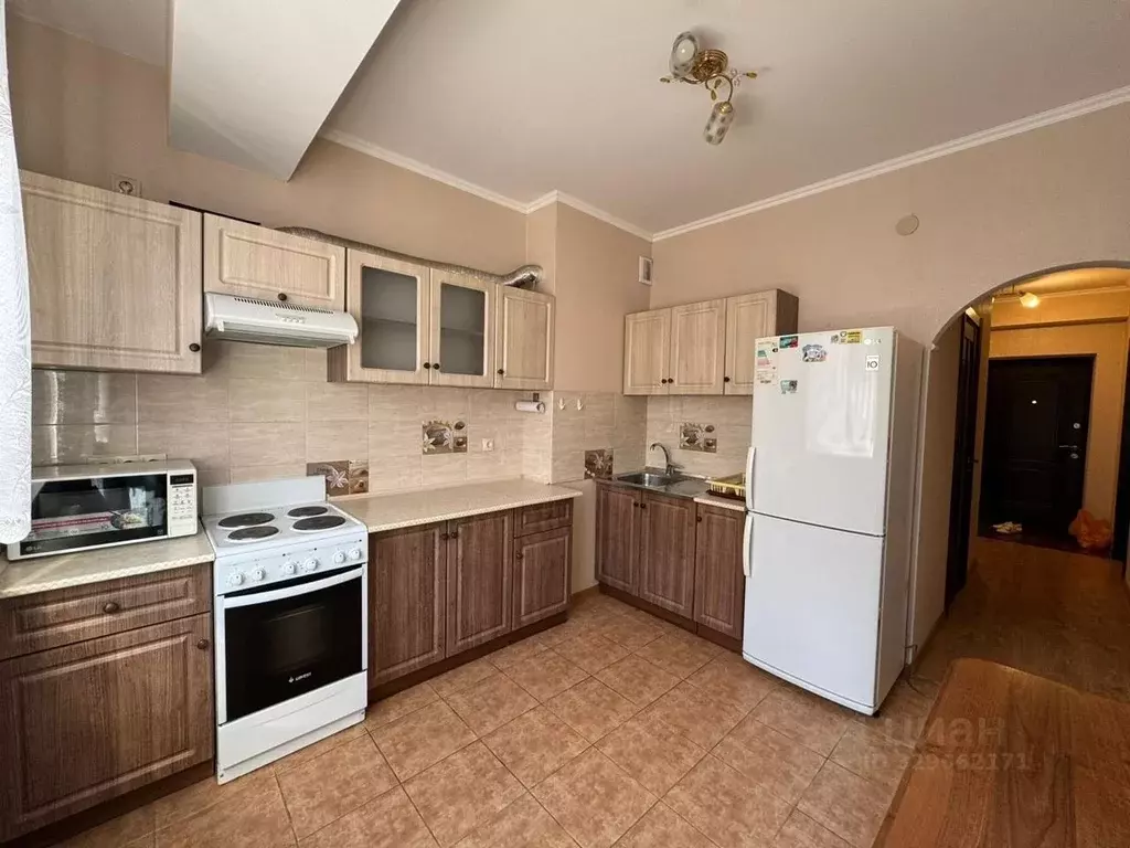 1-к кв. Крым, Симферополь ул. Караманова, 3 (46.0 м) - Фото 1
