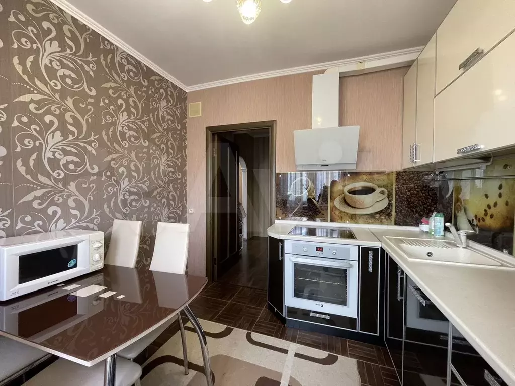 2-к. квартира, 54 м, 5/9 эт. - Фото 1
