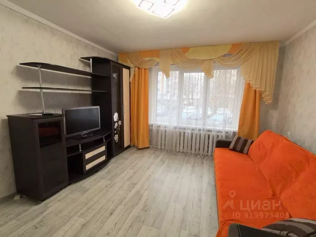 2-к кв. Татарстан, Нижнекамск ул. Гагарина, 3 (45.0 м) - Фото 0