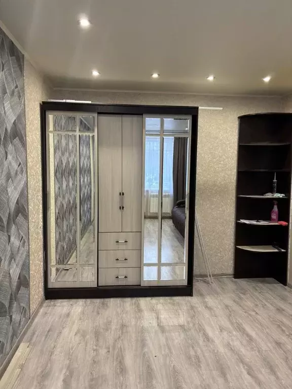 1-к кв. Омская область, Омск ул. Степанца, 12/2 (30.0 м) - Фото 2