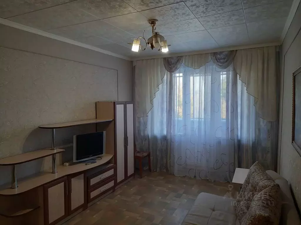 3-к кв. Челябинская область, Челябинск ул. Нахимова, 9 (61.7 м) - Фото 0