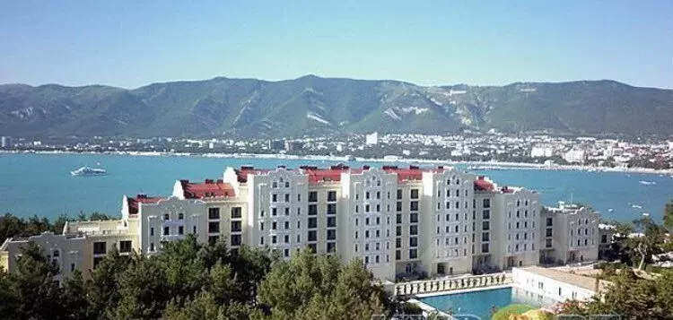 3-к кв. Краснодарский край, Геленджик Революционная ул., 47 (120.0 м) - Фото 2