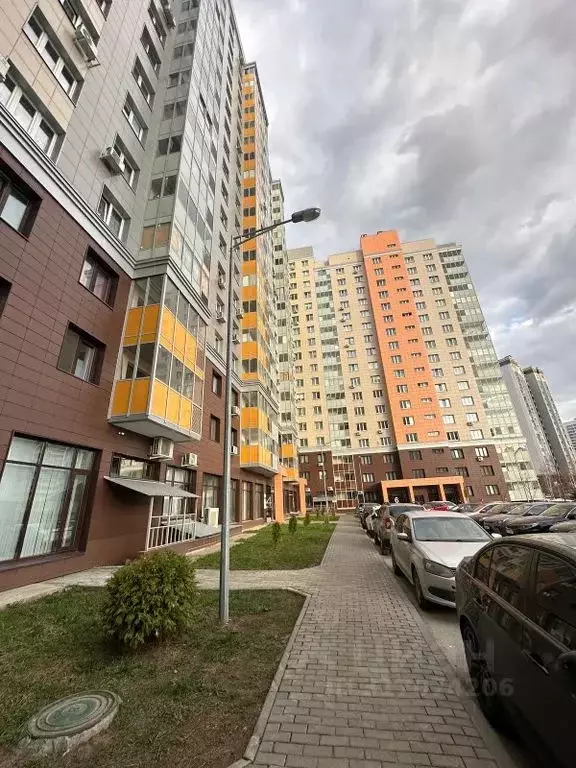 1-к кв. Татарстан, Казань просп. Альберта Камалеева, 32 (30.0 м) - Фото 1