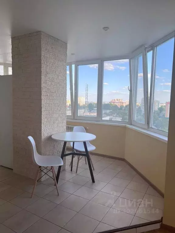 Студия Брянская область, Брянск ул. Фокина, 195 (44.0 м) - Фото 1