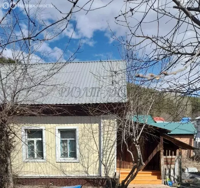 Дом в Горно-Алтайск, улица Космонавтов, 32 (25 м) - Фото 1