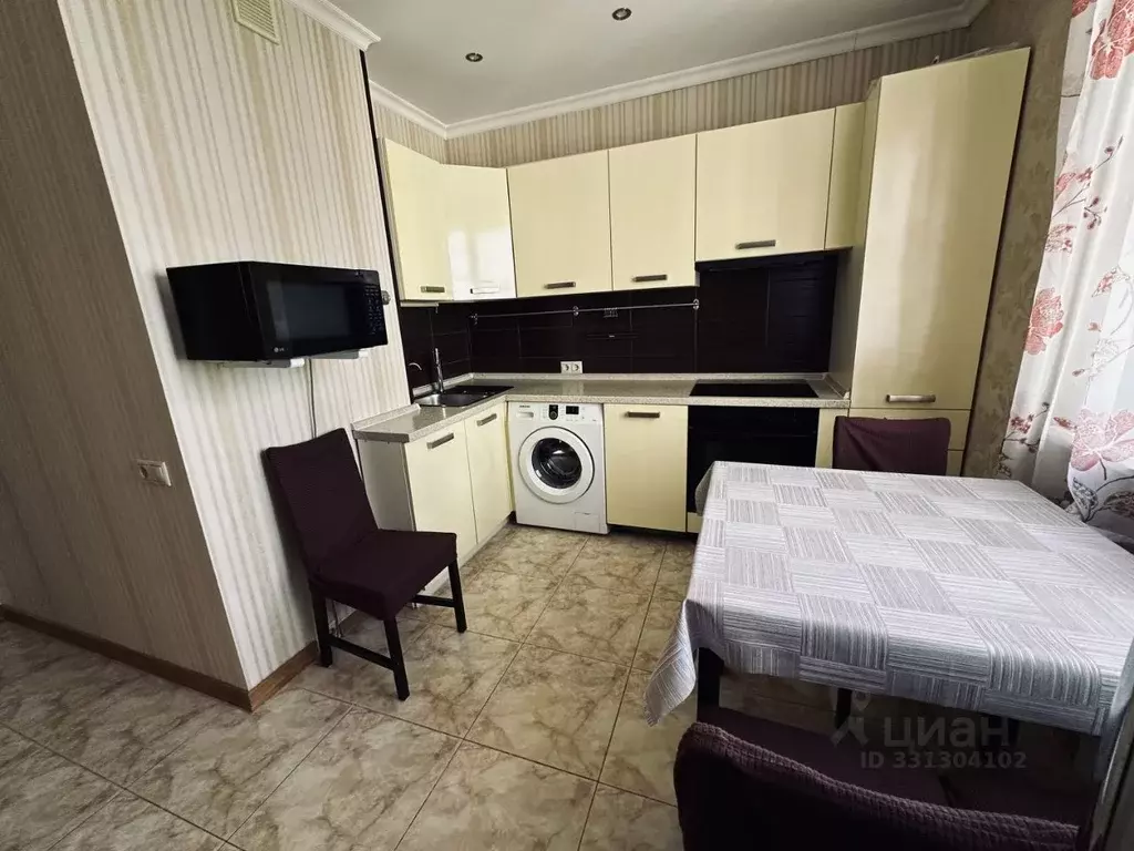 3-к кв. Москва Профсоюзная ул., 93К4 (78.0 м) - Фото 1