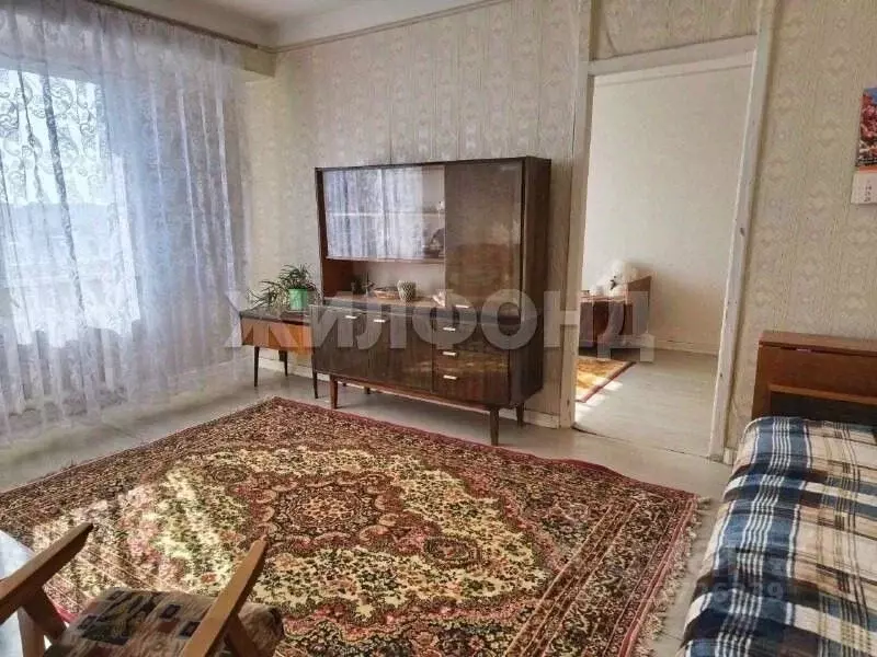 3-к кв. Орловская область, Орел пл. Поликарпова, 10 (55.7 м) - Фото 2