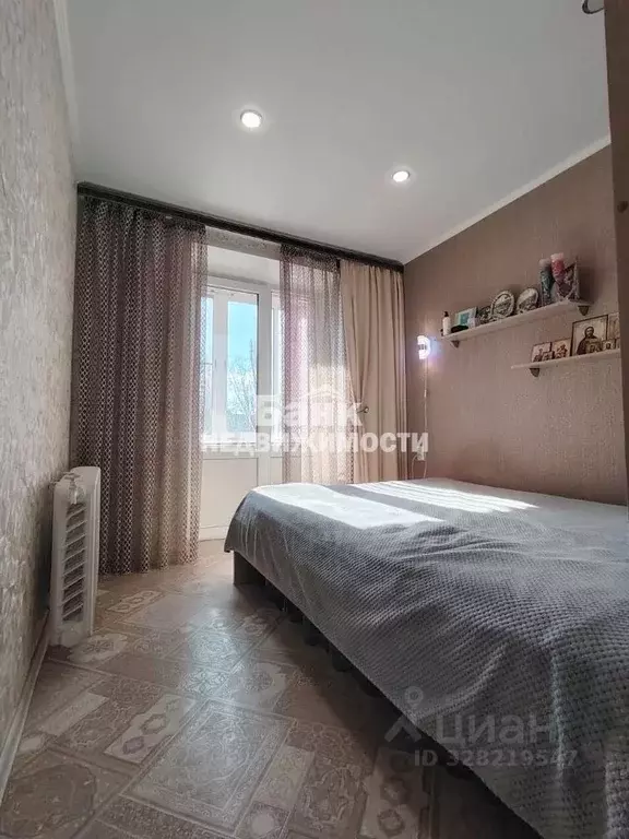 2-к кв. Саратовская область, Балаково Трнавская ул., 15 (46.4 м) - Фото 1