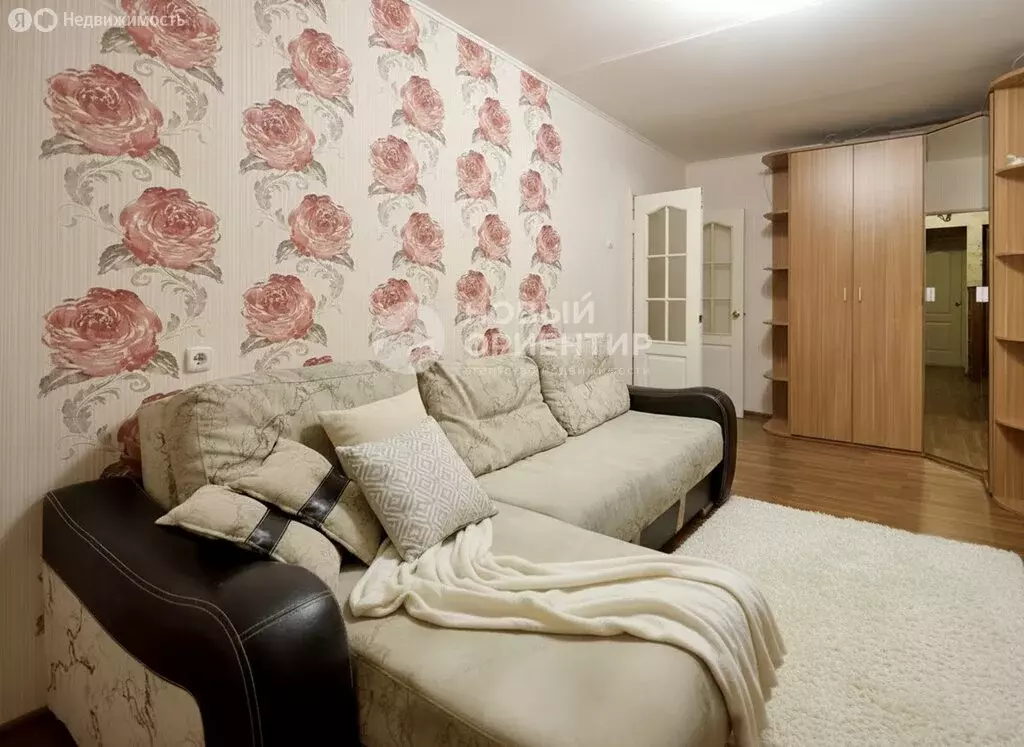 2-комнатная квартира: Екатеринбург, улица Бебеля, 130 (54 м) - Фото 2