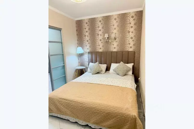 1-к кв. Крым, Симферополь просп. Кирова, 12 (42.0 м) - Фото 1