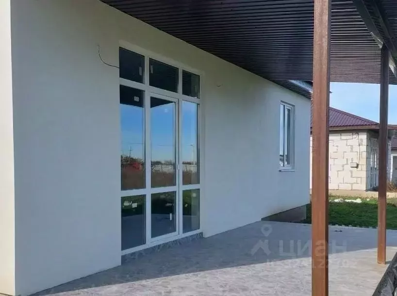 Дом в Крым, Симферопольский район, с. Урожайное ул. Таврическая (110 ... - Фото 1