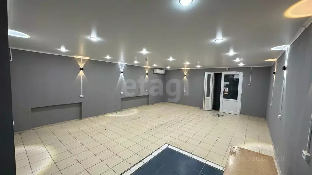 Офис в Крым, Армянск ул. Железнодорожная, 3 (50 м) - Фото 2