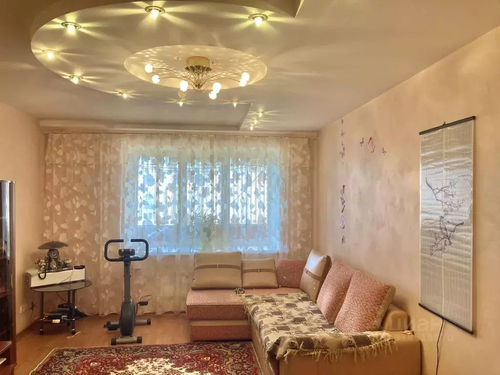 2-к кв. Воронежская область, Воронеж ул. Красных Зорь, 38 (58.9 м) - Фото 0