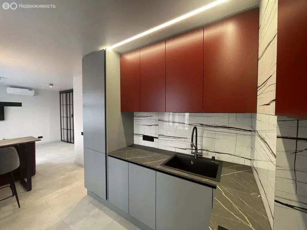 1-комнатная квартира: Евпатория, проспект Победы, 87 (39 м) - Фото 1