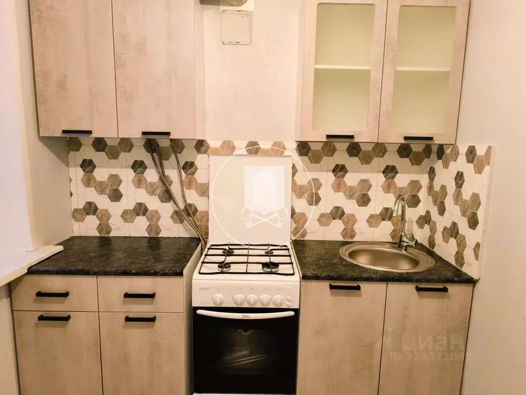 2-к кв. Калужская область, Обнинск ул. Курчатова, 18 (50.1 м) - Фото 2