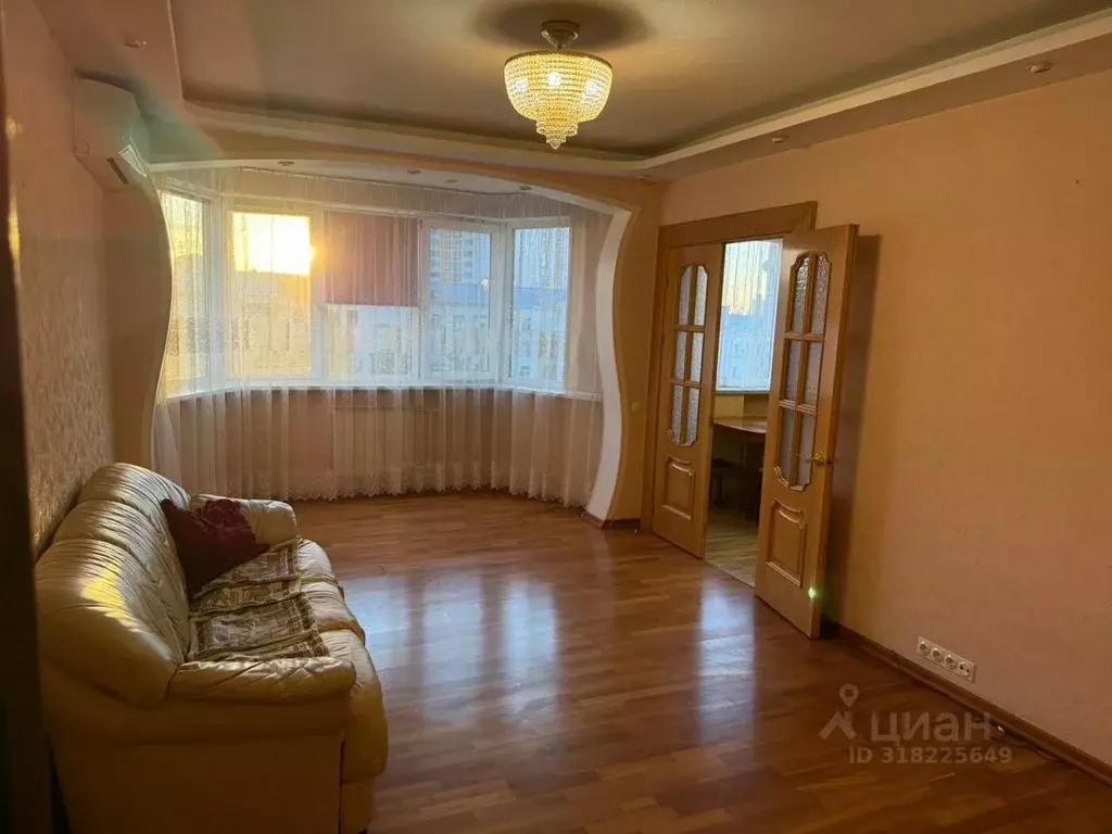 3-к кв. Москва Рабочая ул., 6К1 (82.0 м) - Фото 0