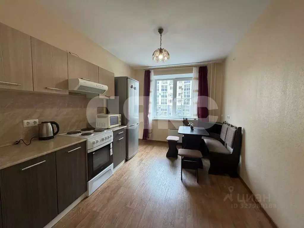 1-к кв. Волгоградская область, Волгоград просп. Имени В.И. Ленина, 72Б ... - Фото 0