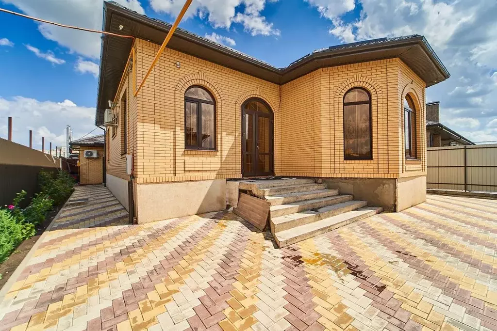 Дом в Краснодарский край, Краснодар ул. Льва Ковалева (112 м) - Фото 1