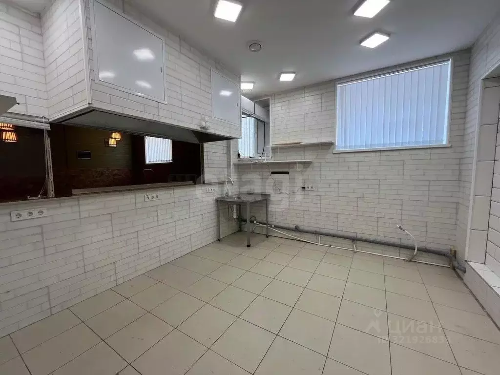 Помещение свободного назначения в Ставропольский край, Михайловск ... - Фото 1