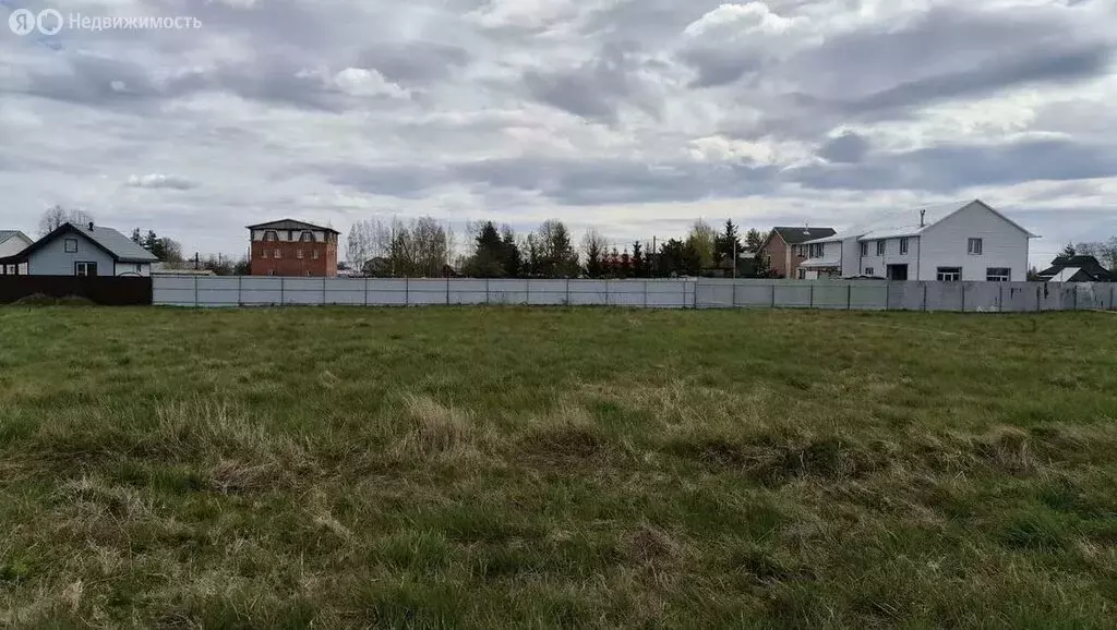 Участок в деревня Романовка, Павловская улица (10 м) - Фото 1