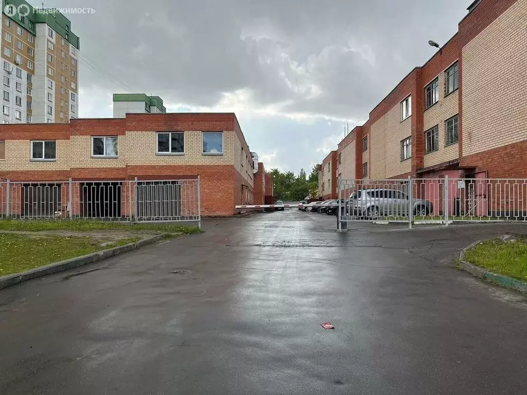 Помещение свободного назначения (1365 м) - Фото 0