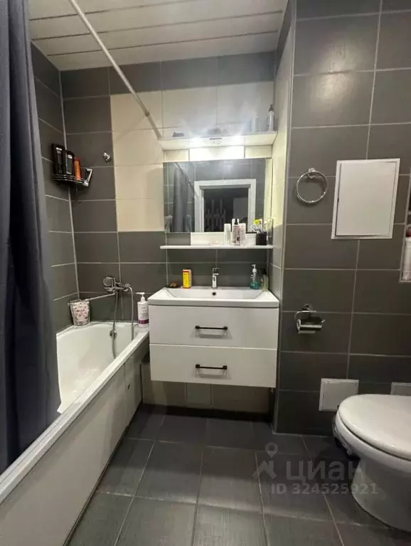 Студия Новгородская область, Великий Новгород наб. Колмовская, 85 ... - Фото 1