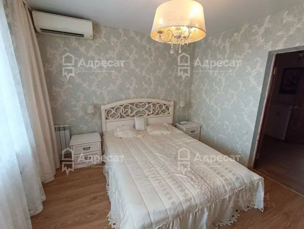 3-к кв. Волгоградская область, Волгоград ул. Никитина, 119 (70.0 м) - Фото 0