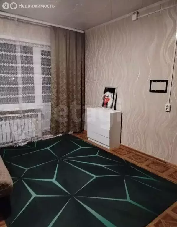3-комнатная квартира: село Ильинка, Октябрьская улица, 198 (64.3 м) - Фото 1