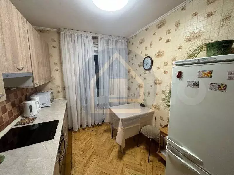 3-к. квартира, 60 м, 6/9 эт. - Фото 1