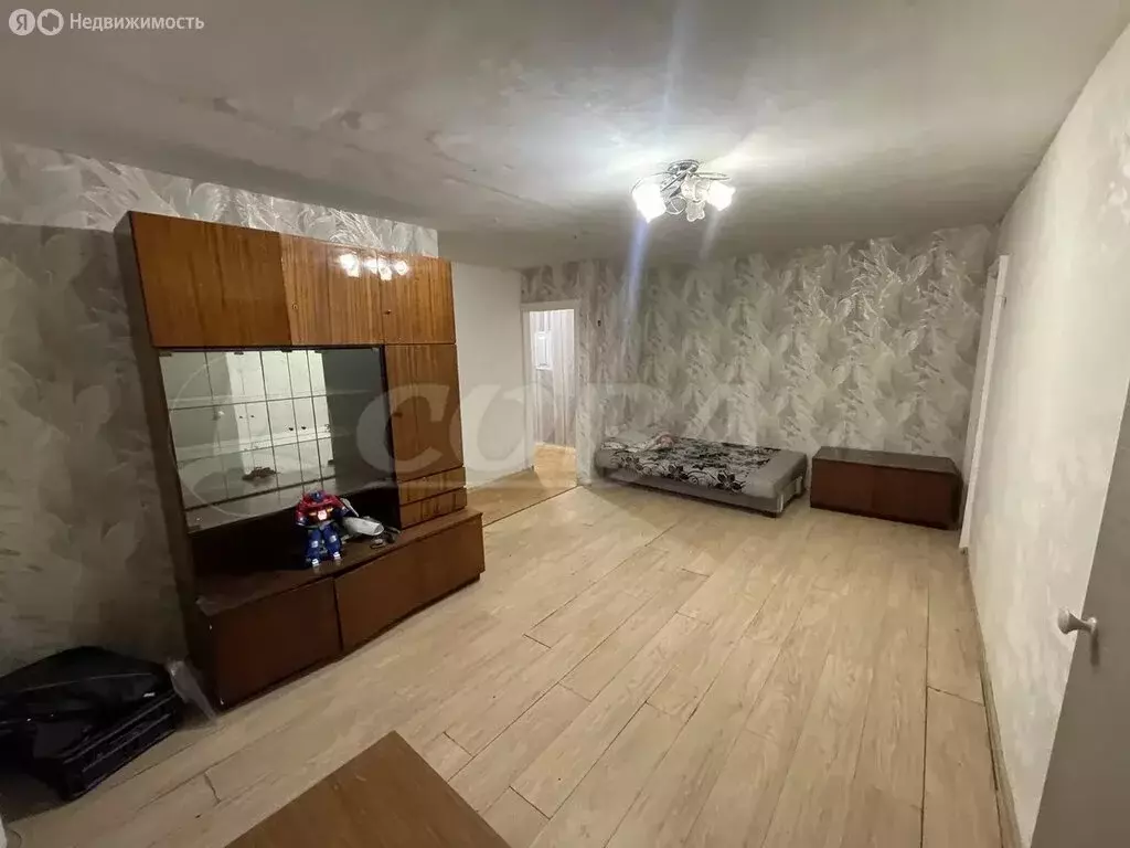 2-комнатная квартира: Тюмень, улица Карла Маркса, 127 (44.2 м) - Фото 2