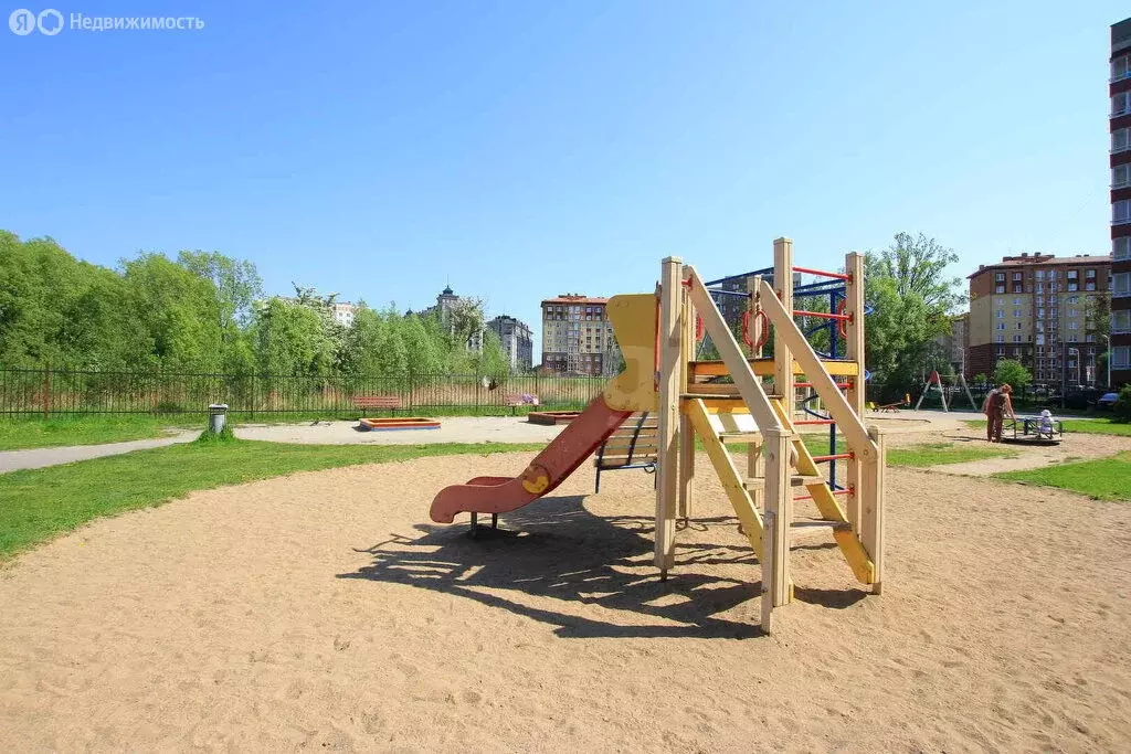 2-комнатная квартира: Калининград, Артиллерийская улица, 63 (60 м) - Фото 1