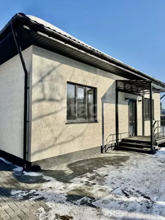 Дом в Алтайский край, Бийск Гражданская ул. (110 м) - Фото 0
