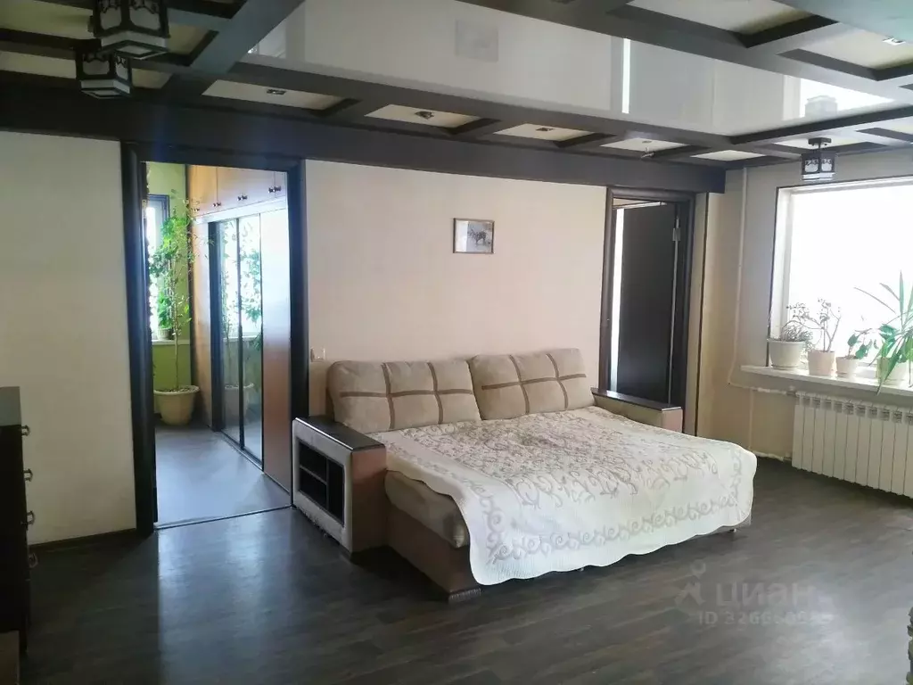 3-к кв. Волгоградская область, Волгоград Жилгородок мкр, ул. Маршала ... - Фото 1