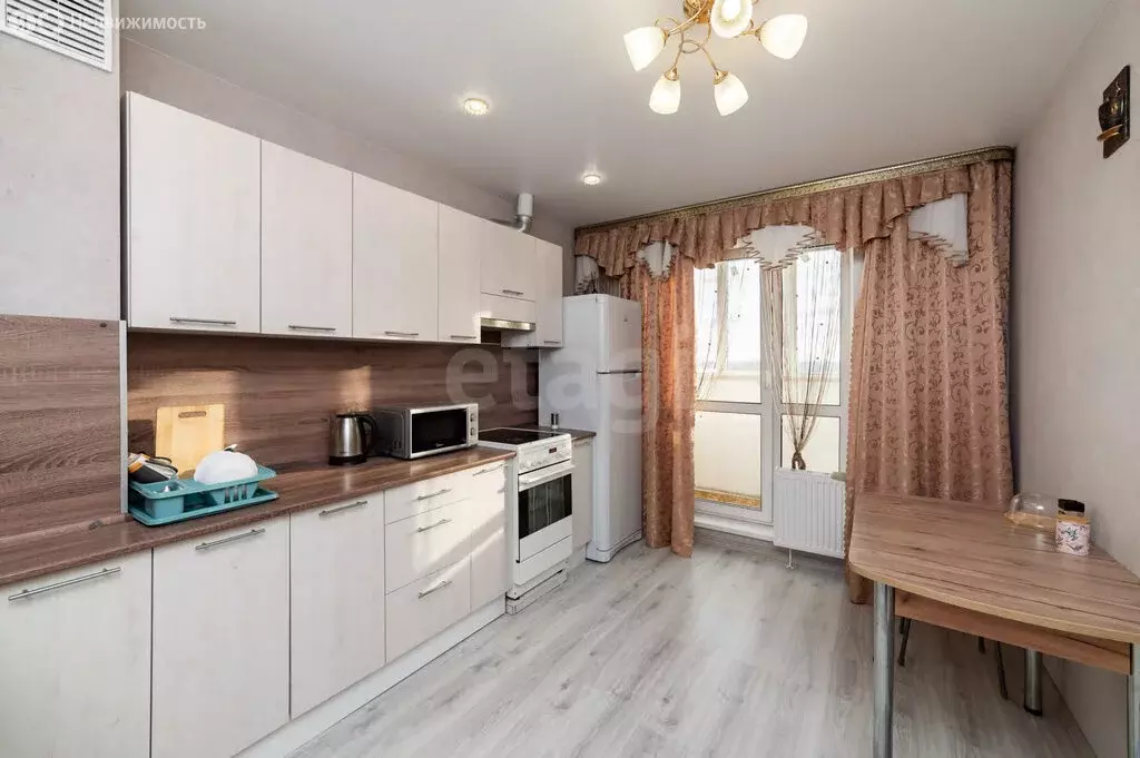 1-комнатная квартира: Курган, жилой район Заозёрный, 3-й микрорайон, ... - Фото 2