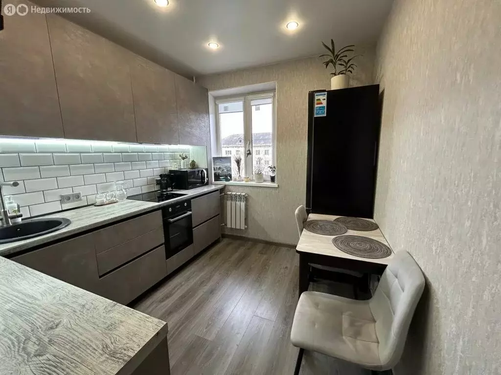 1-комнатная квартира: Мурманск, улица Ушакова, 11 (32.3 м) - Фото 1