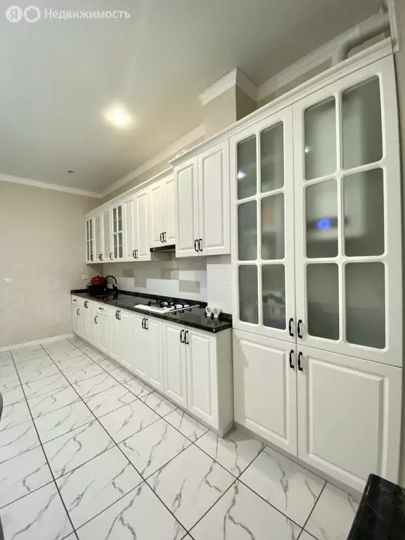 3-комнатная квартира: Нальчик, ул. 2-я Надречная (76 м) - Фото 1