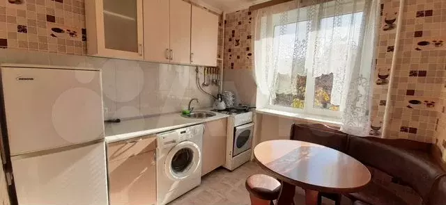 1-к. квартира, 35 м, 2/9 эт. - Фото 0