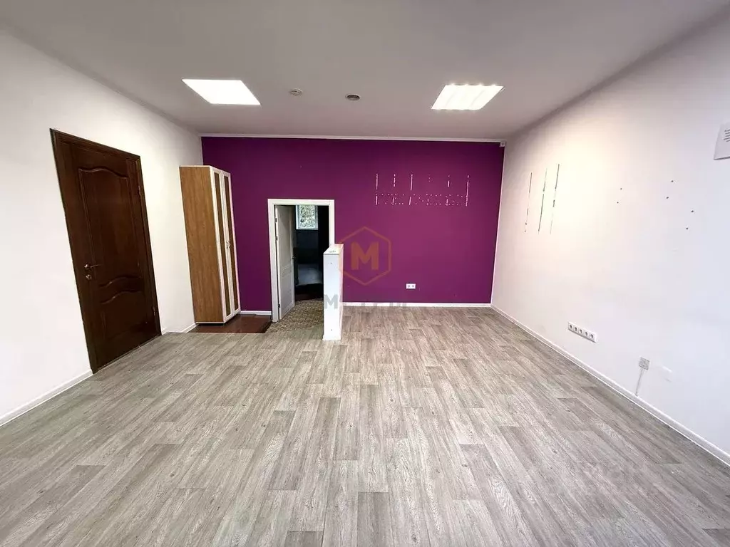 Офис в Белгородская область, Белгород ул. Апанасенко, 53А (107 м) - Фото 2