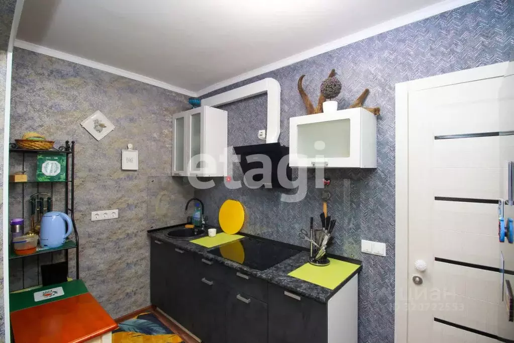 2-к кв. Красноярский край, Красноярск ул. Алексеева, 29 (62.0 м) - Фото 1