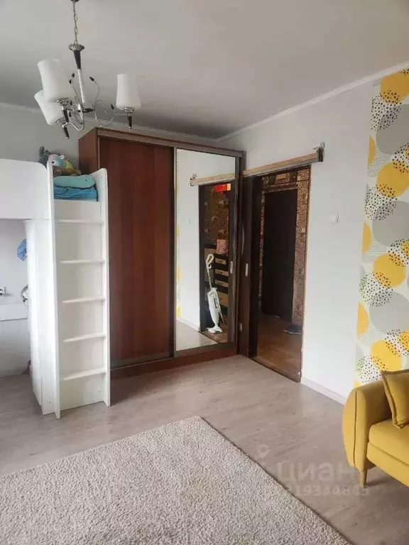 3-к кв. Краснодарский край, Новороссийск ул. Куникова, 48 (54.0 м) - Фото 1