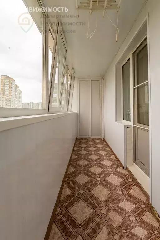 2-комнатная квартира: Хабаровск, улица Демьяна Бедного, 27 (55.5 м) - Фото 0