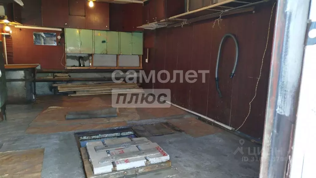 Гараж в Ханты-Мансийский АО, Сургут ул. Профсоюзов, 37 (20 м) - Фото 1
